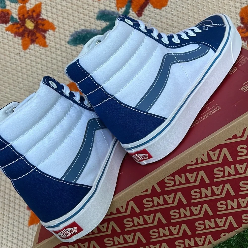 Vans Comfycush Sk8-Hi Tri-Tone True Blue/Moon Men’s sneakers - Picture 15 of 16